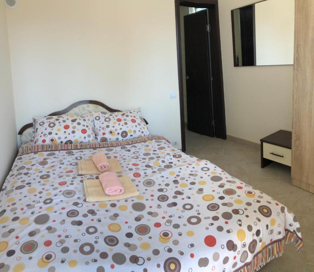 Rafailovici Holiday Apartments מראה חיצוני תמונה