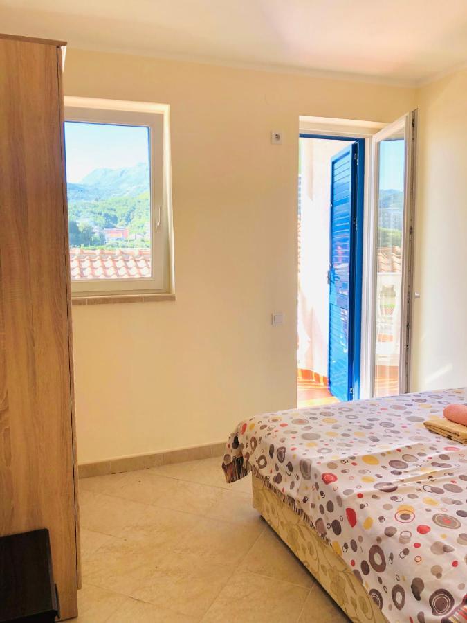 Rafailovici Holiday Apartments מראה חיצוני תמונה