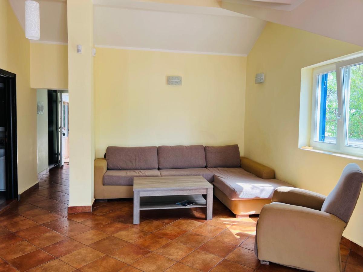 Rafailovici Holiday Apartments מראה חיצוני תמונה