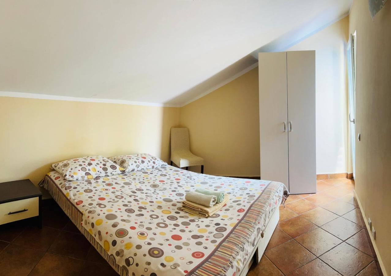 Rafailovici Holiday Apartments מראה חיצוני תמונה